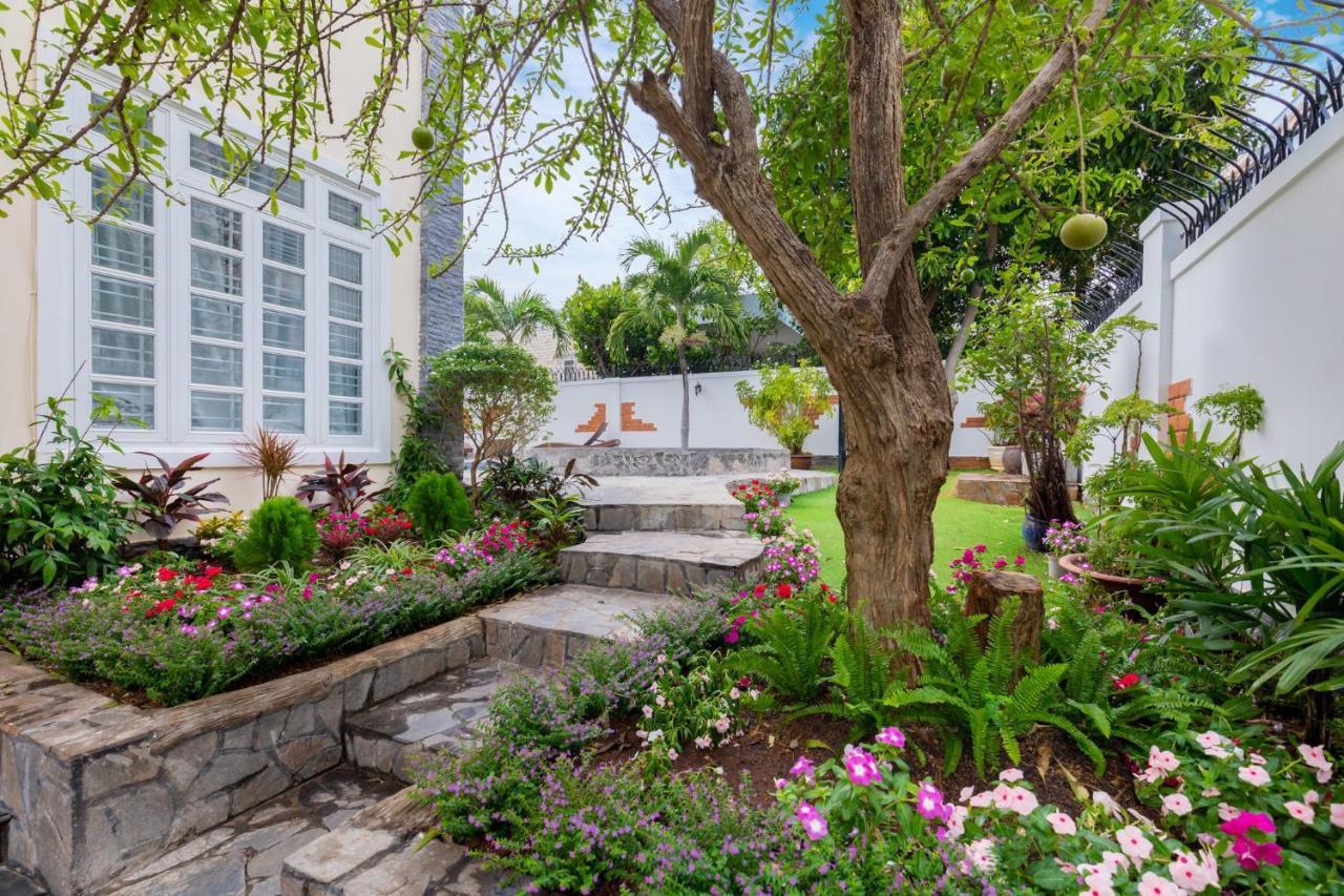 Luxury Villa Bai Sau Near Beach Vung Tau Exterior photo