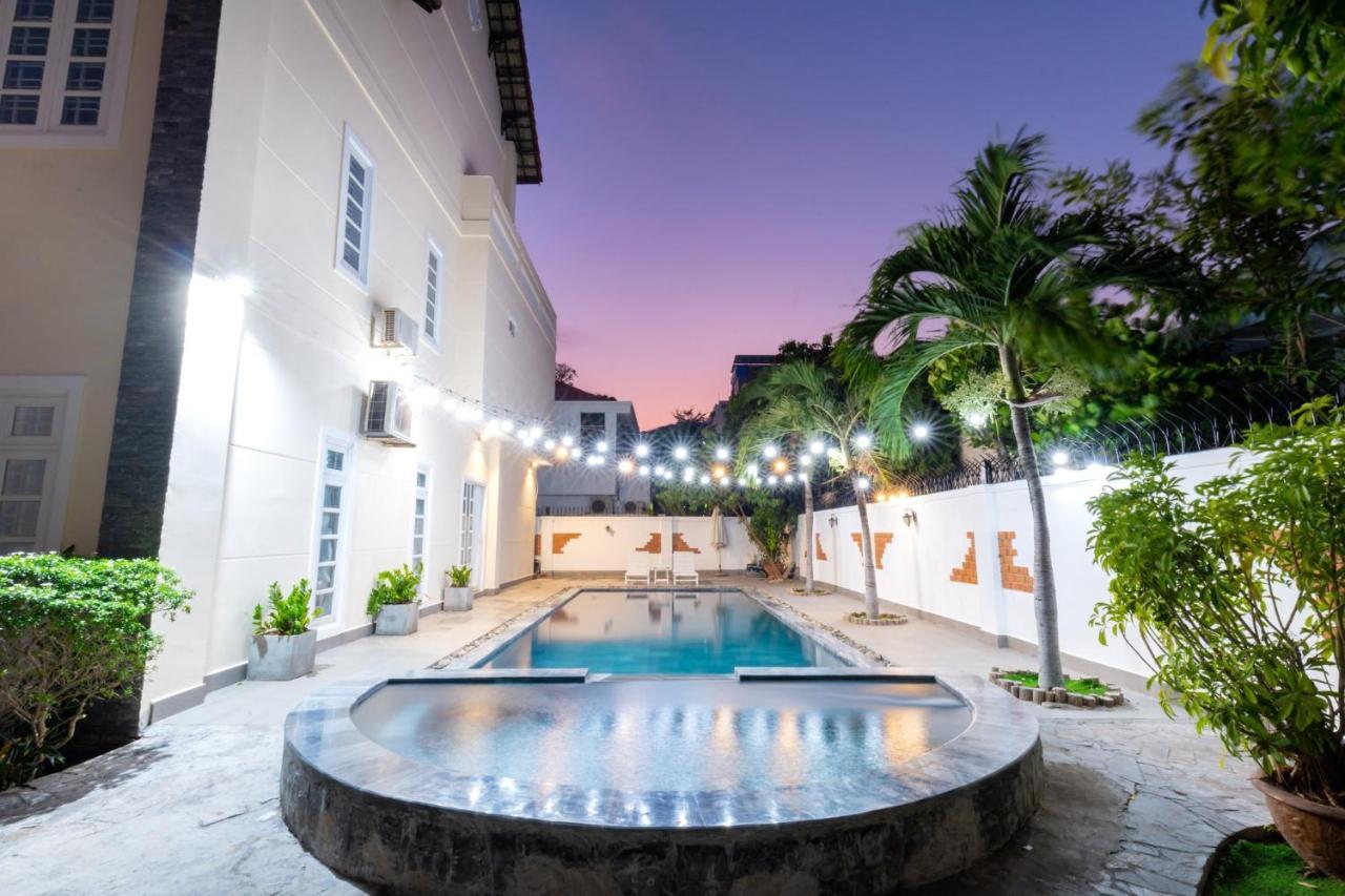 Luxury Villa Bai Sau Near Beach Vung Tau Exterior photo
